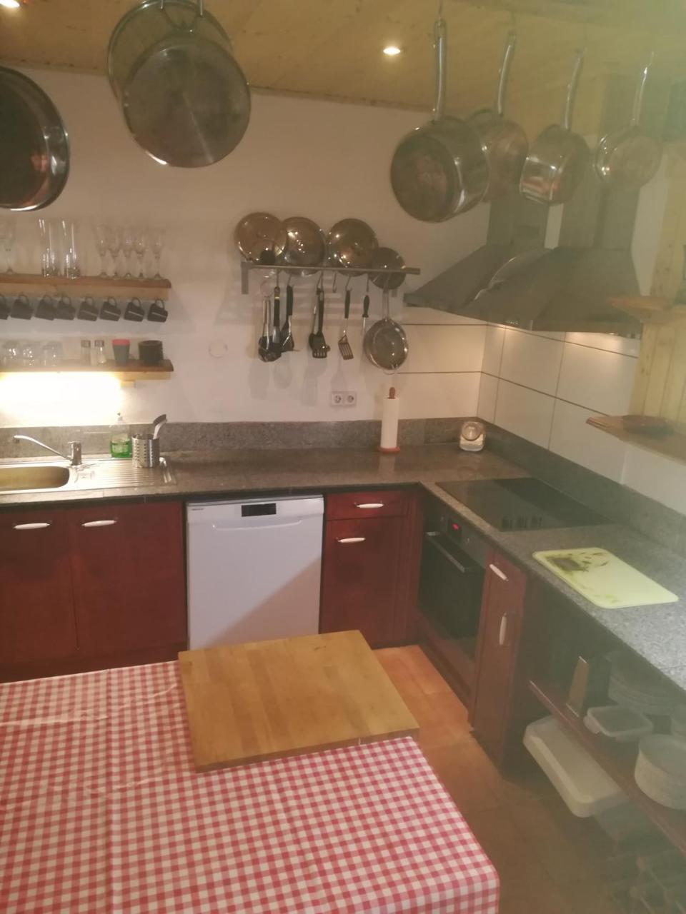 Chalet Catton Two Bedroom Appartement Near Bad Kleinkirchheim Radenthein Room photo
